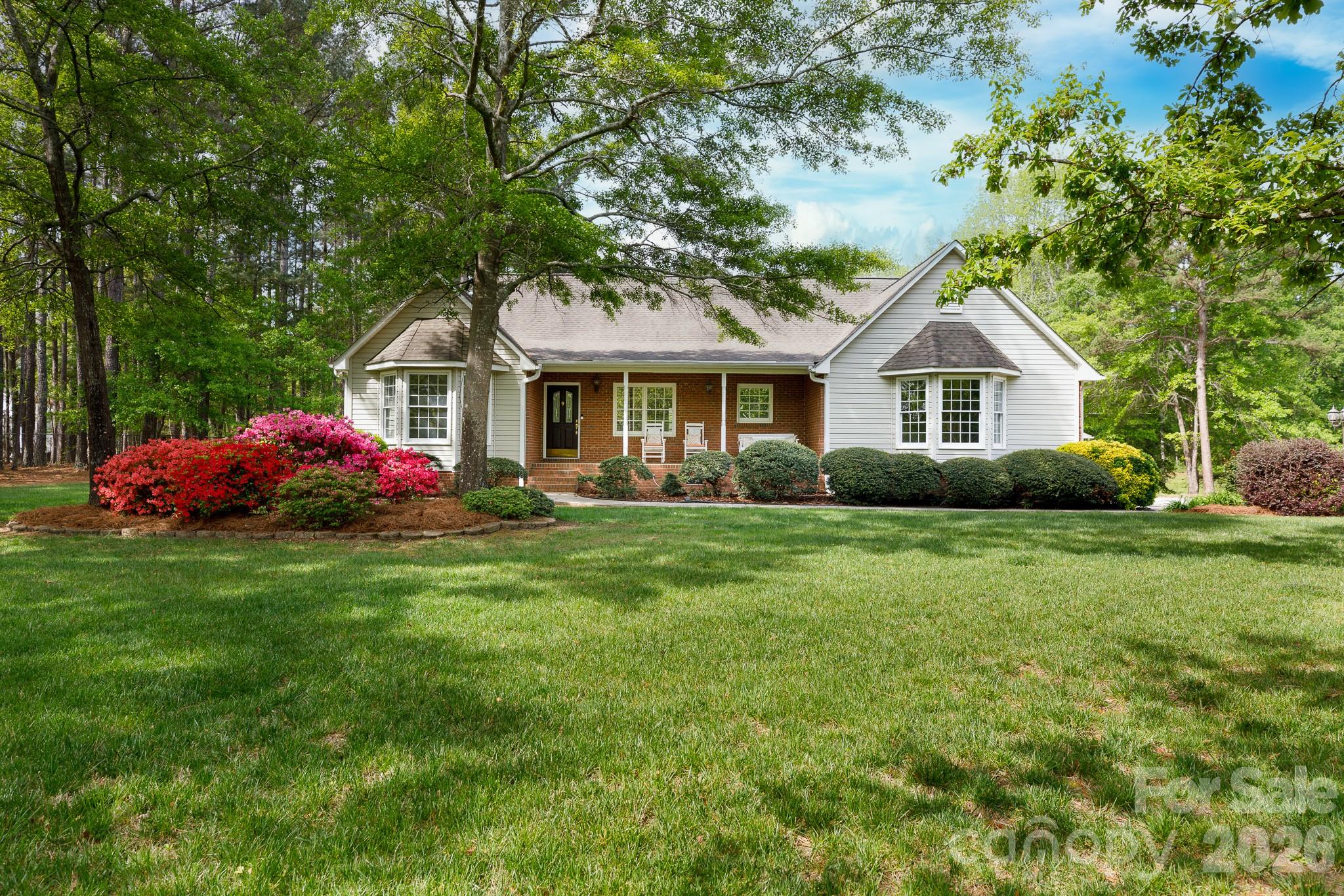 4307 Edgeland Road Edgemoor, SC 29712 - Photo 2 of 48