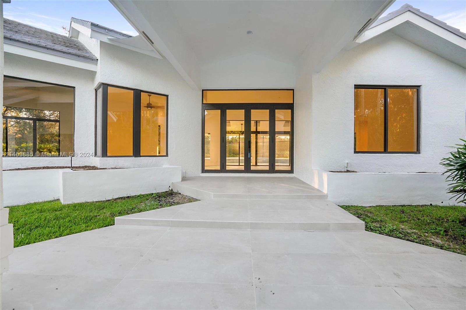 2975 Luckie Road Weston, FL 33331 - Photo 1 of 50 Gallery Image 1