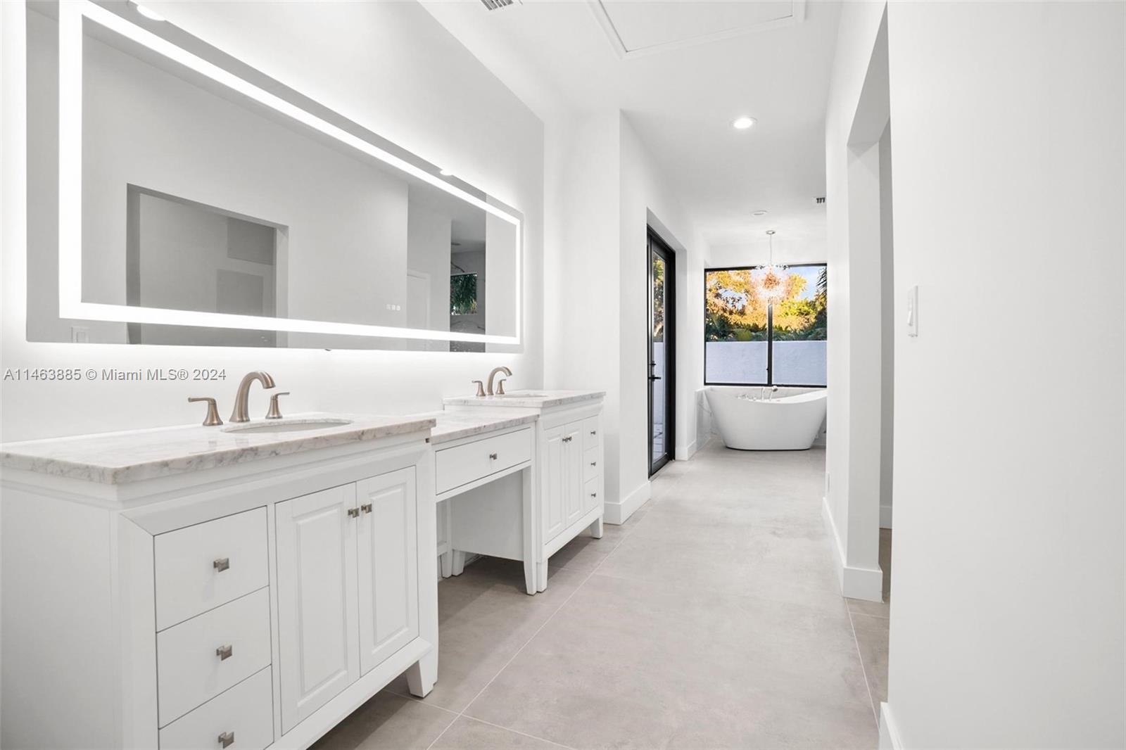 2975 Luckie Road Weston, FL 33331 - Photo 25 of 50 Gallery Image 25