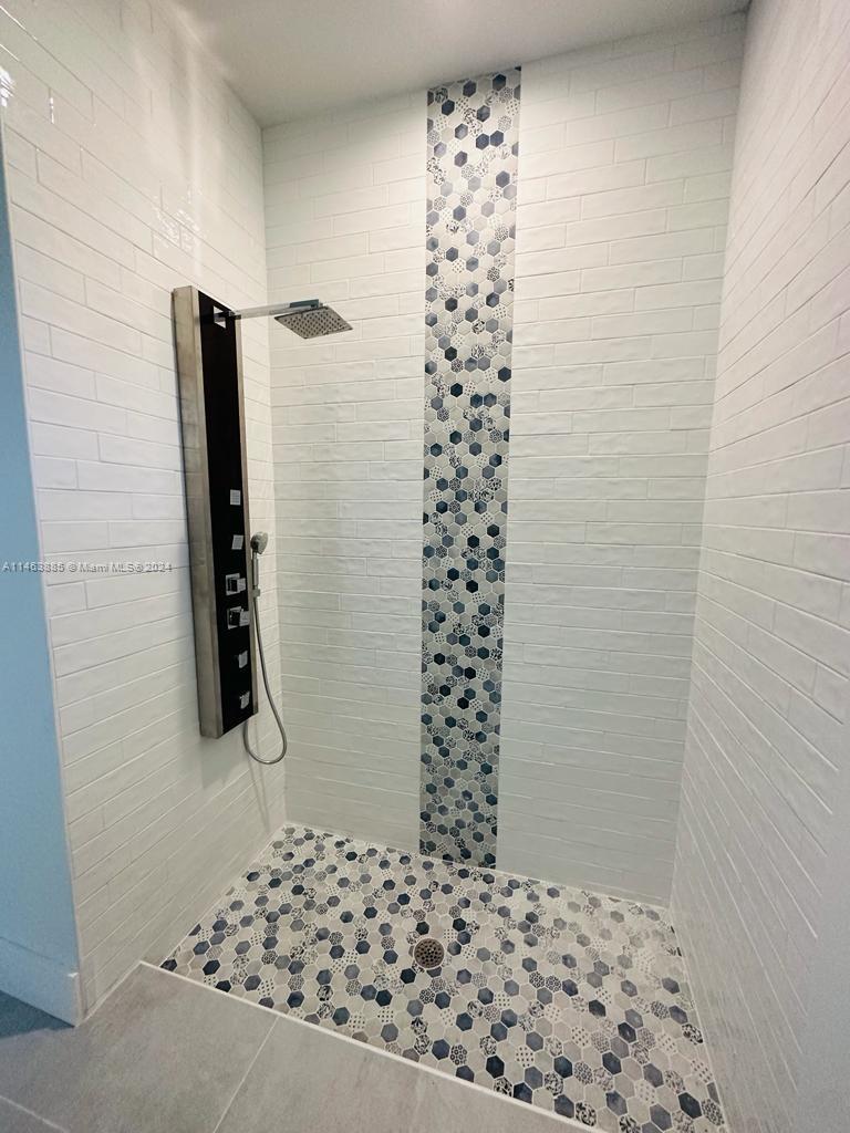 2975 Luckie Road Weston, FL 33331 - Photo 44 of 50 Gallery Image 44