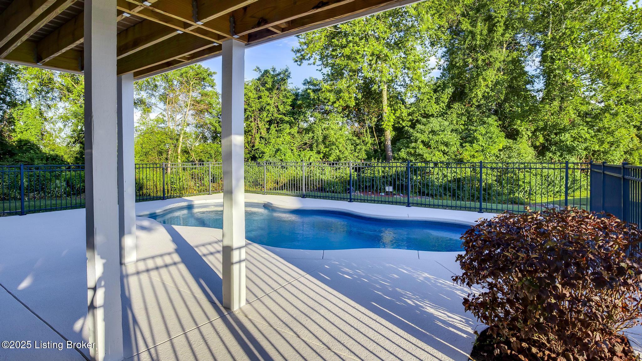 6804 Obryan Road Louisville, KY 40291 - Photo 71 of 76 6804_OBryanRd_40291_337