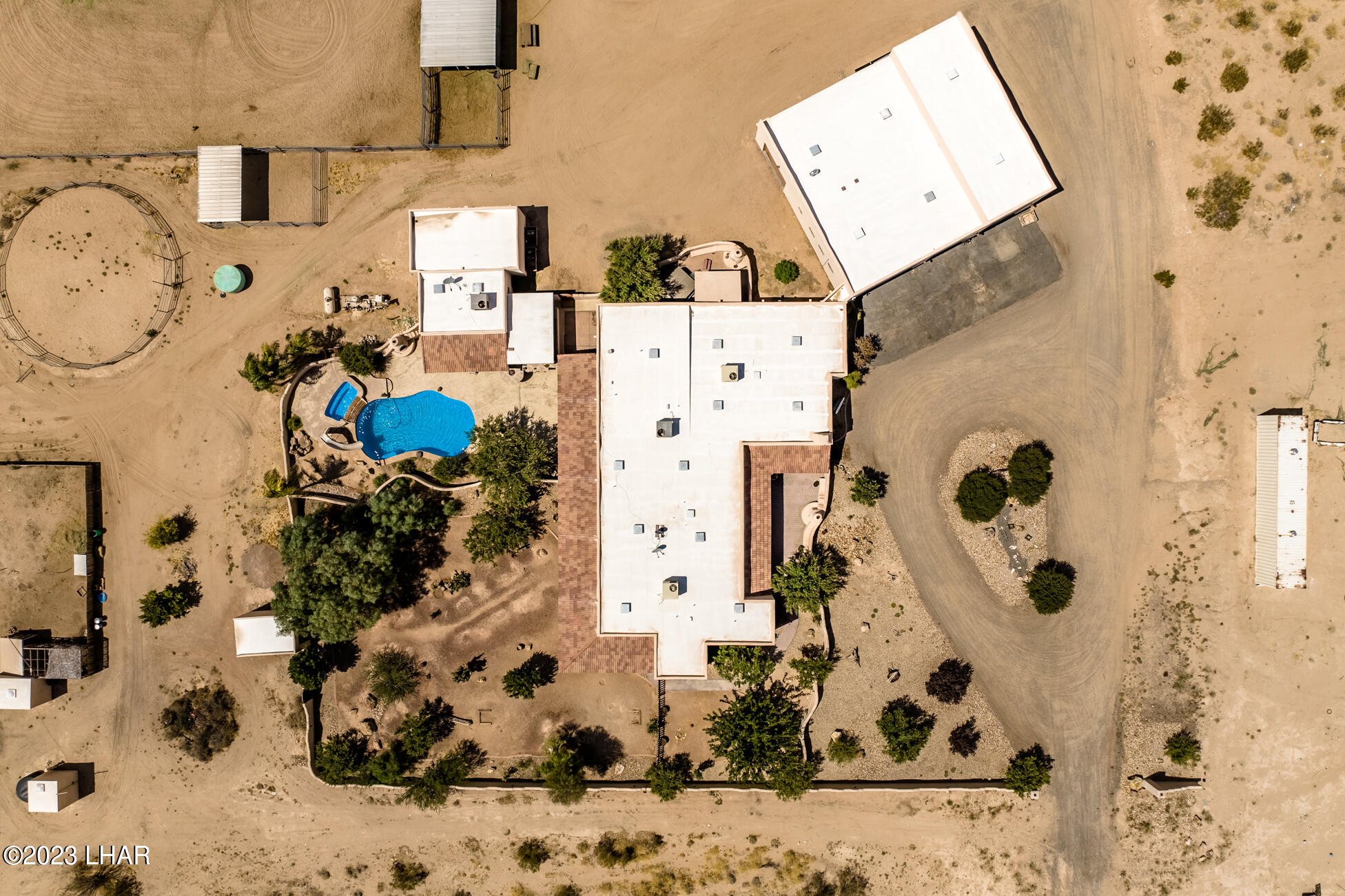 4203 West Wilshire Road Yucca, AZ 86438 - Photo 101 of 113 4203WilshireRd_114