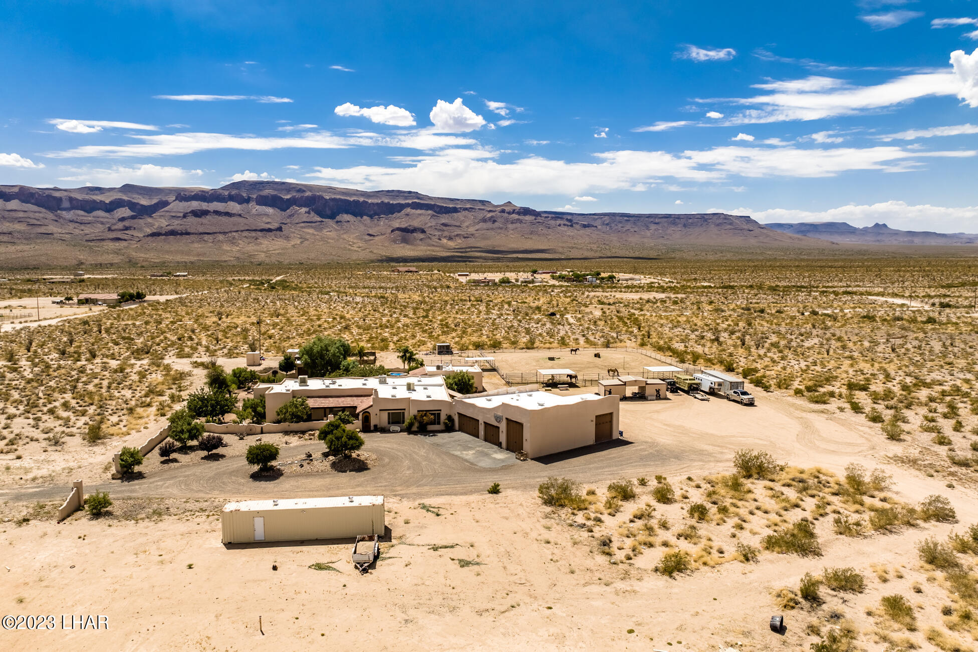 4203 West Wilshire Road Yucca, AZ 86438 - Photo 104 of 113 4203WilshireRd_091