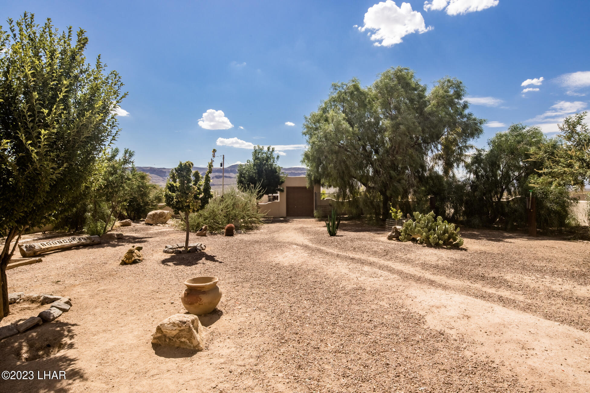 4203 West Wilshire Road Yucca, AZ 86438 - Photo 55 of 113 4203WilshireRd_052
