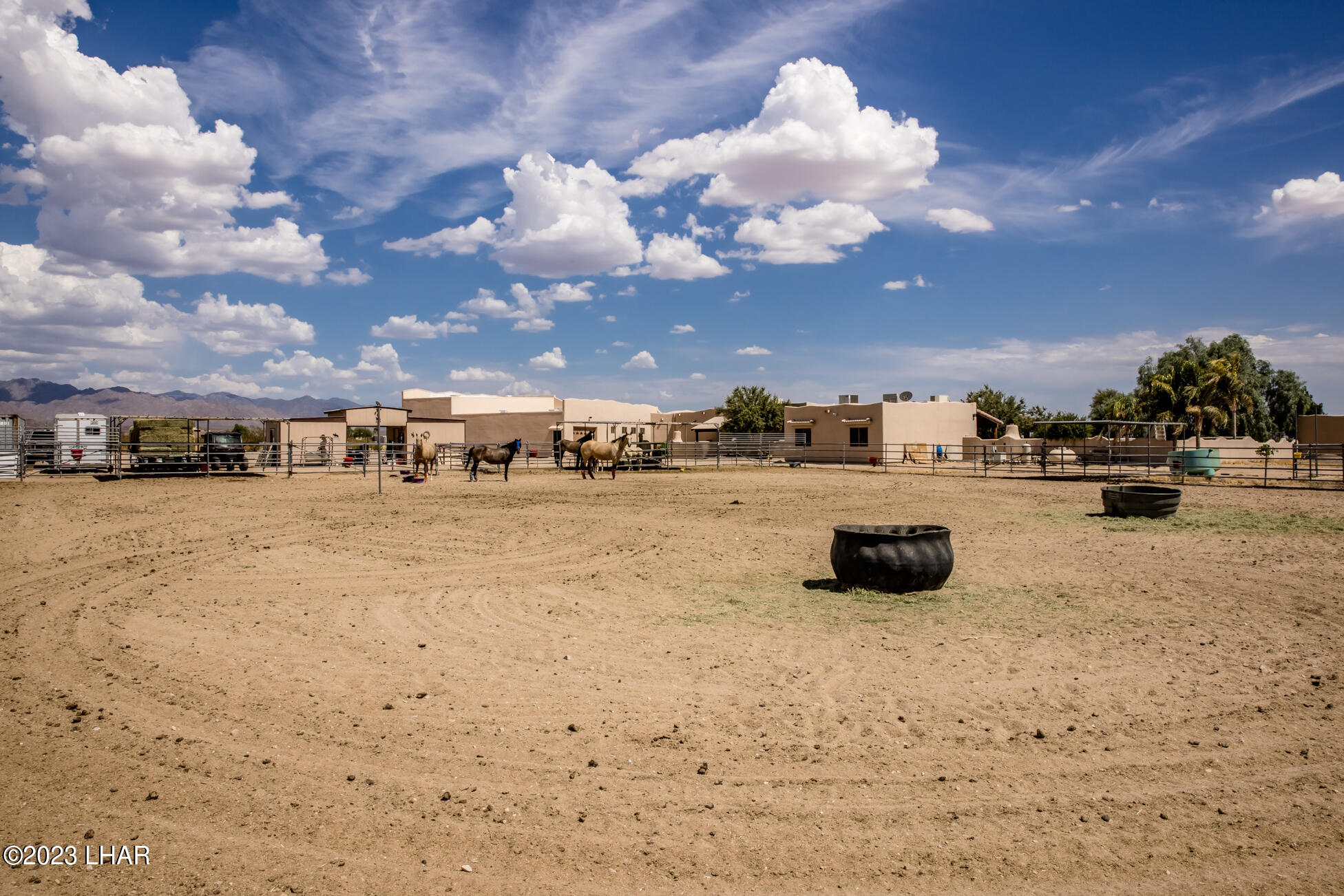 4203 West Wilshire Road Yucca, AZ 86438 - Photo 84 of 113 4203WilshireRd_082