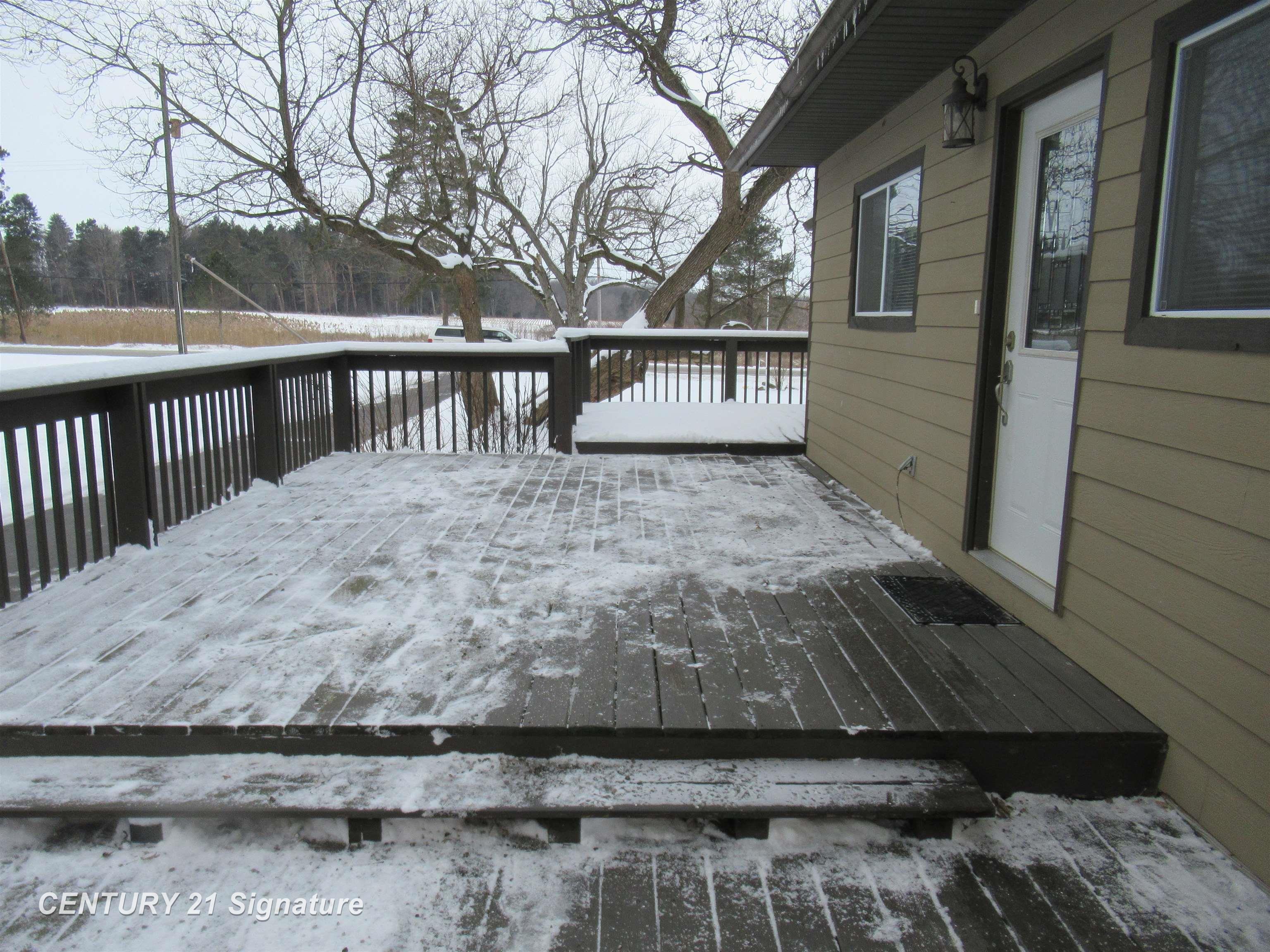 2444 North Seymour Road Flushing, MI 48433 - Photo 5 of 39 50166618-3cdda53b-7fc2-4f71-bcb1-a6b4d31c7028.JPG
