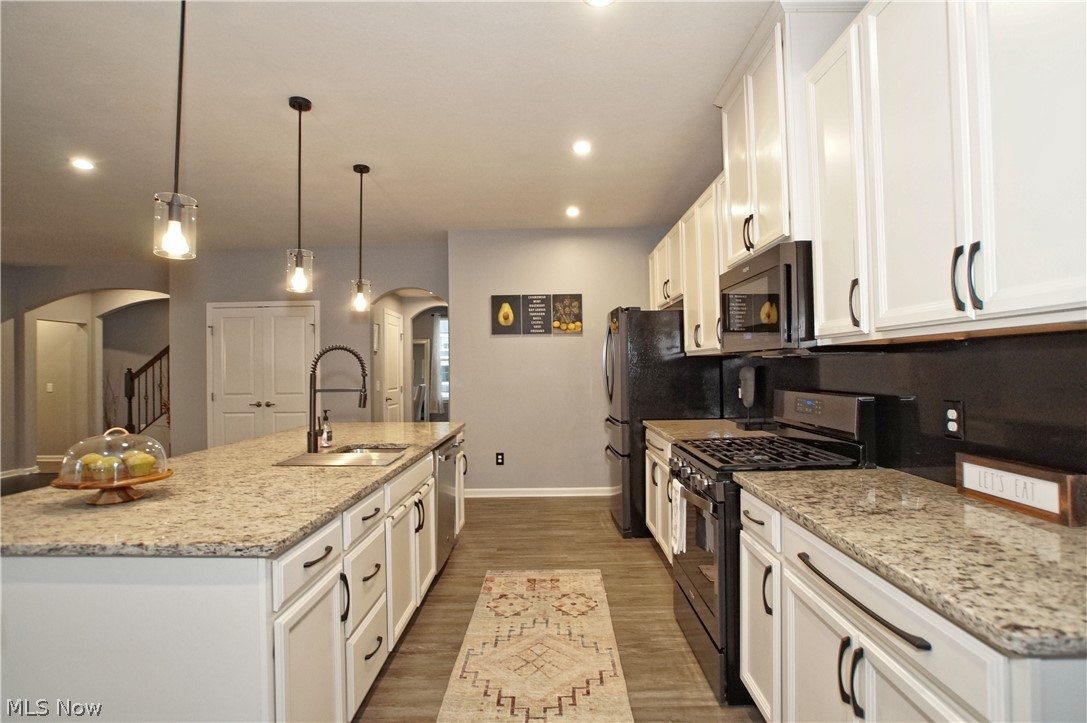 3075 Stonehurst Road Uniontown, OH 44685 - Photo 13 of 35 Gallery Image 13
