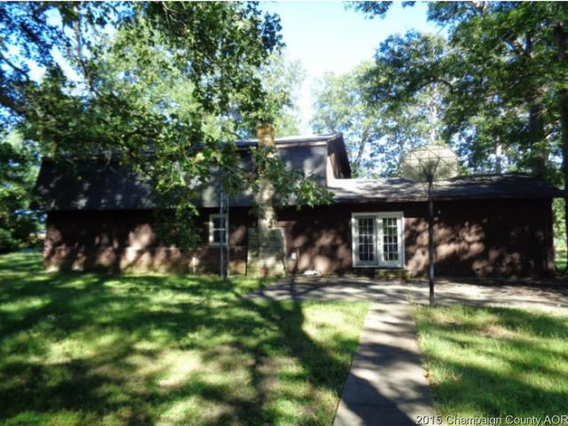 785 Iuka Road Iuka, IL 62849 - Photo 3 of 17 a front view of a house with a yard