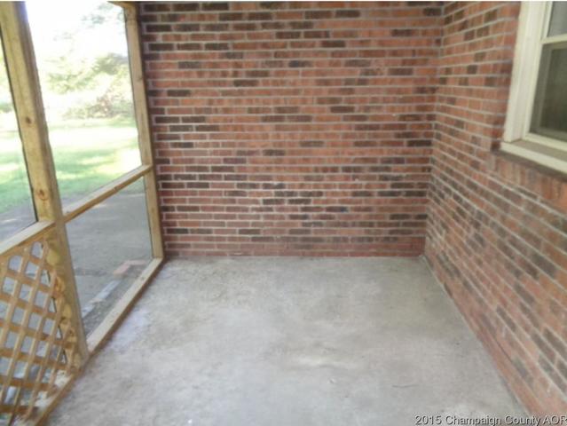 785 Iuka Road Iuka, IL 62849 - Photo 5 of 17 a view of a patio