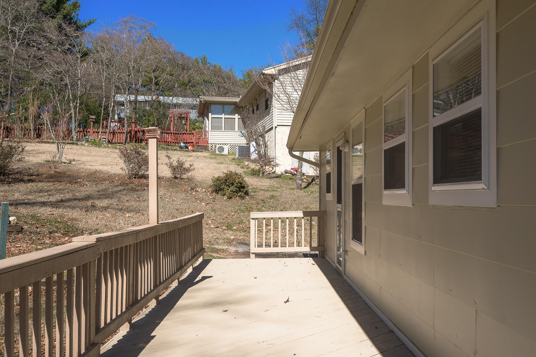924 Cleveland Road Rossville, GA 30741 - Photo 29 of 35 Back Deck