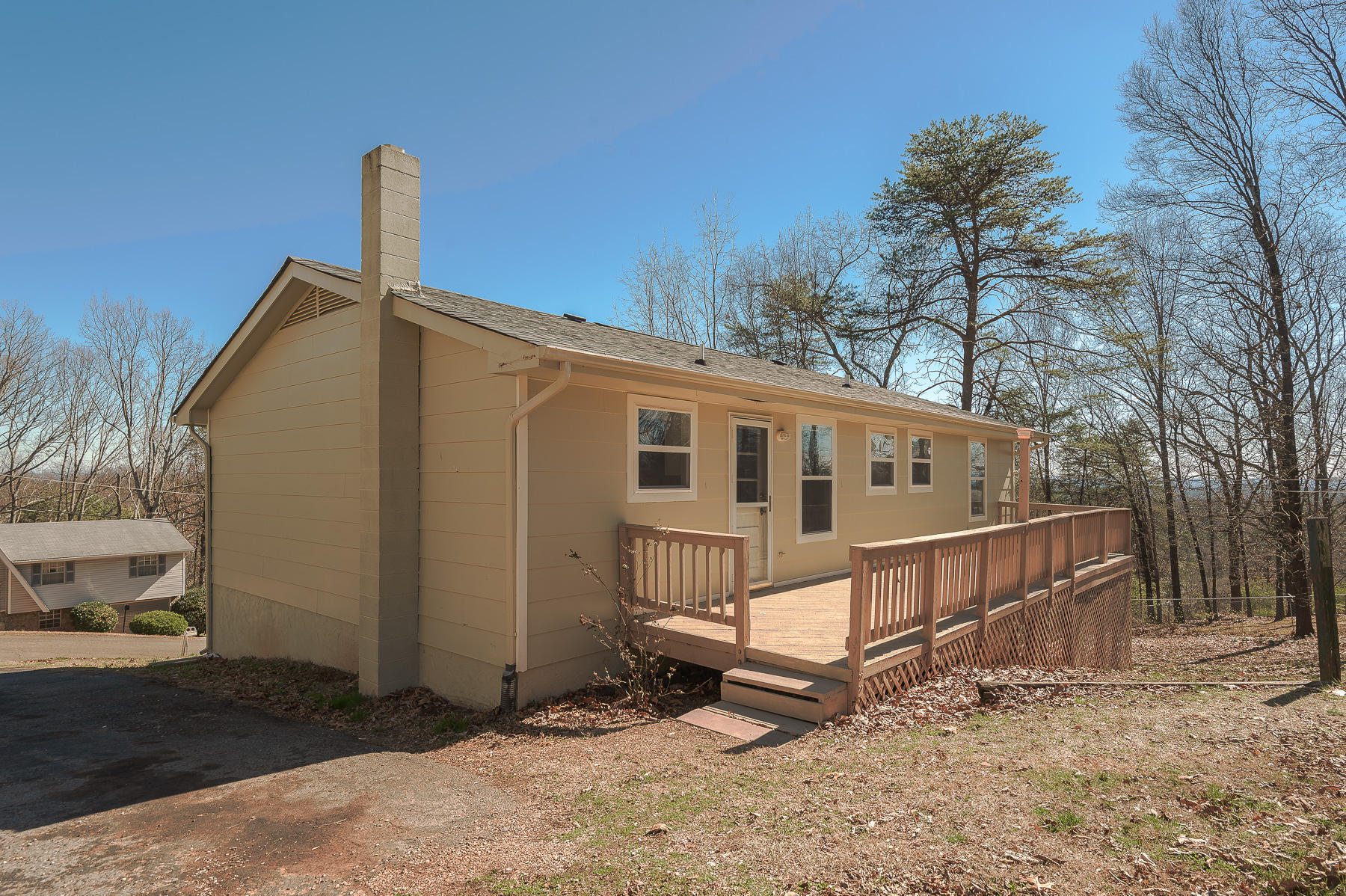 924 Cleveland Road Rossville, GA 30741 - Photo 30 of 35 Back View