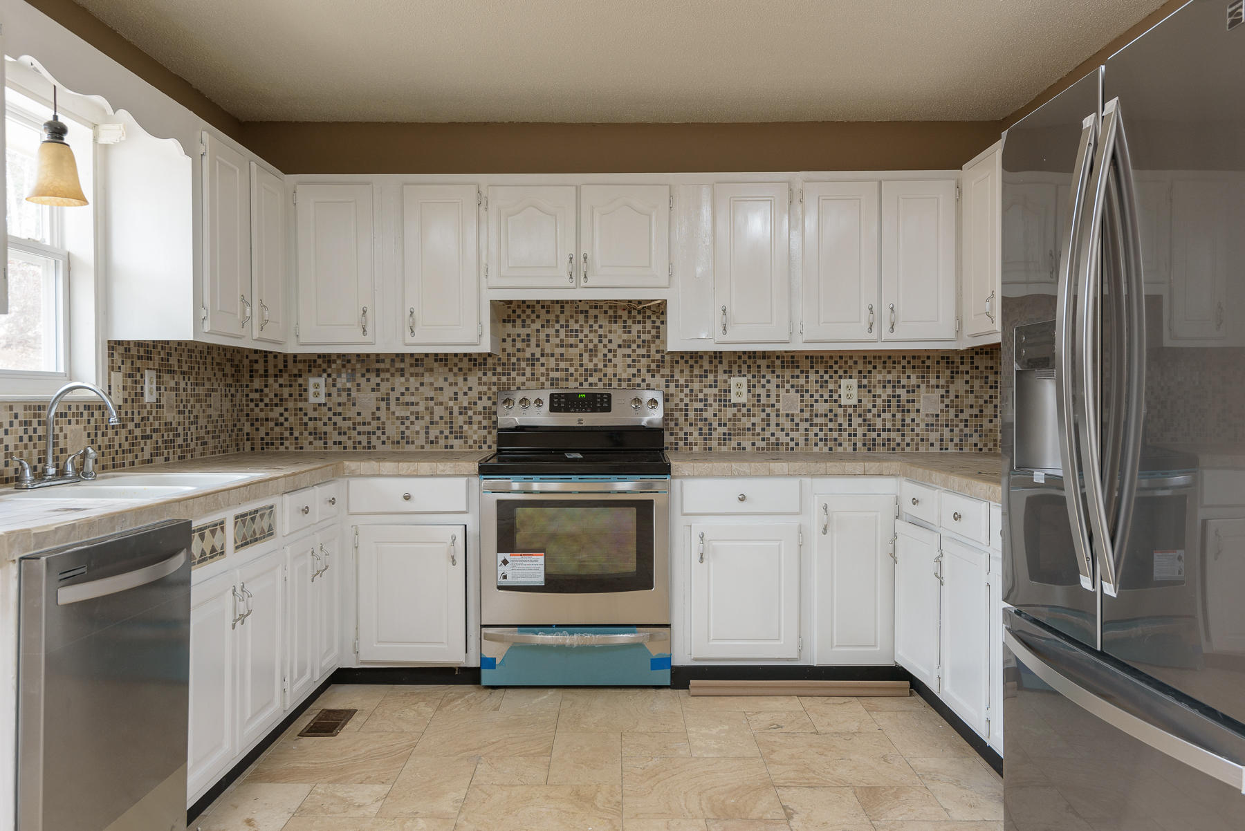 924 Cleveland Road Rossville, GA 30741 - Photo 7 of 35 Kitchen