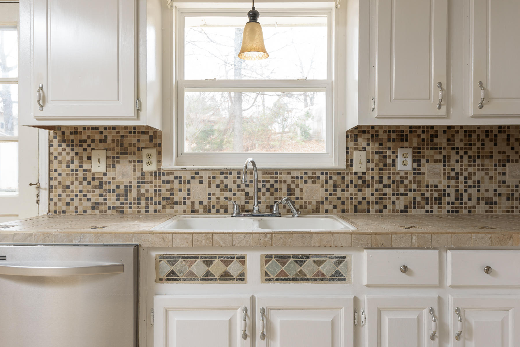 924 Cleveland Road Rossville, GA 30741 - Photo 10 of 35 Kitchen