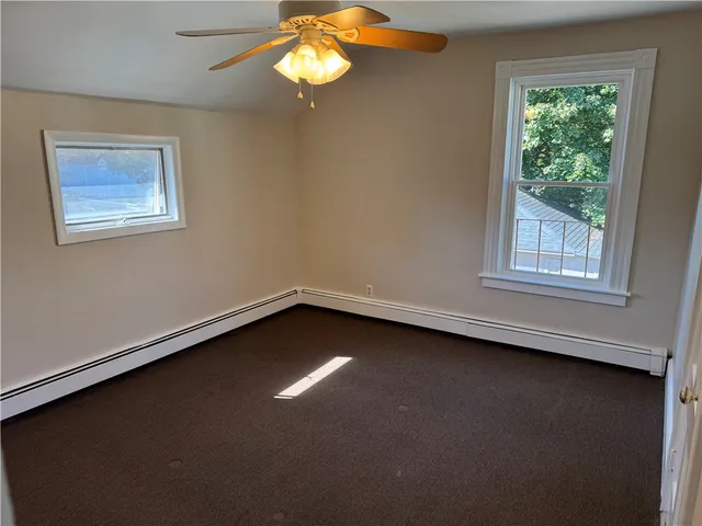 $1,675 | 186 6th Avenue, Woonsocket, RI 02895