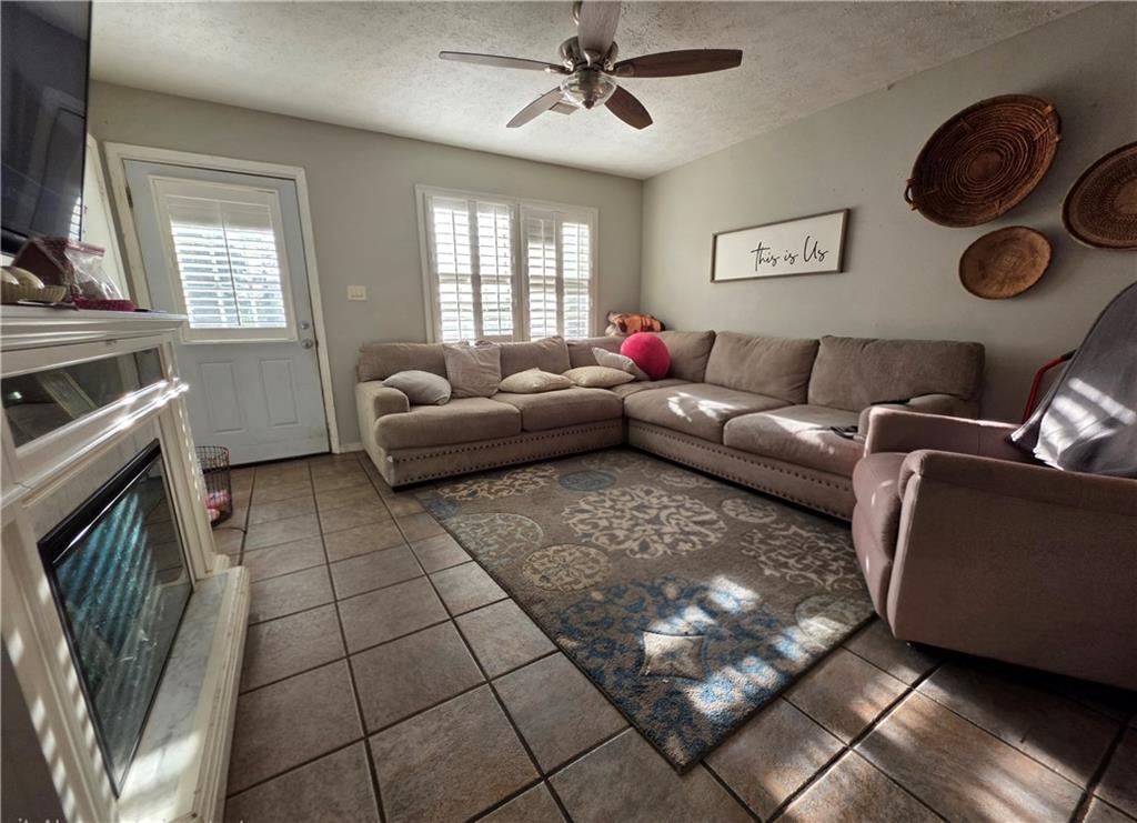 202 Bethesda Church Road Lawrenceville, GA 30044 - Photo 3 of 23