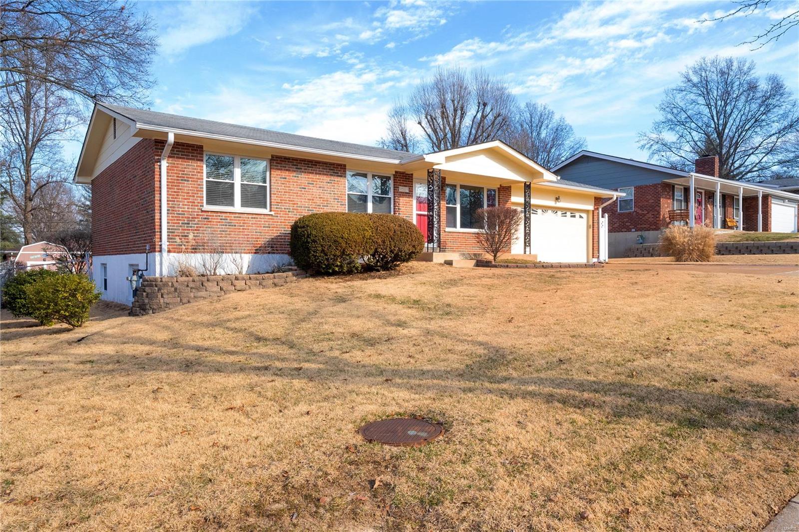 9515 Garber Road St. Louis, MO 63126 - Photo 2 of 28 Gallery Image 2