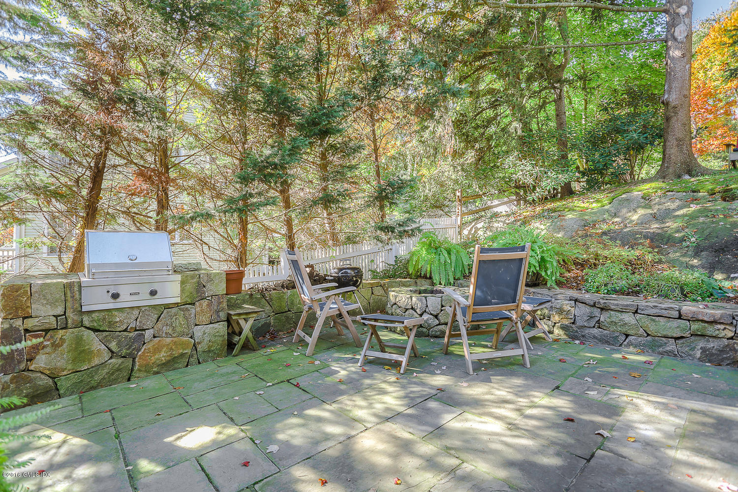 36 Arch Street Riverside, CT 06878 - Photo 27 of 37 an outdoor space with patio