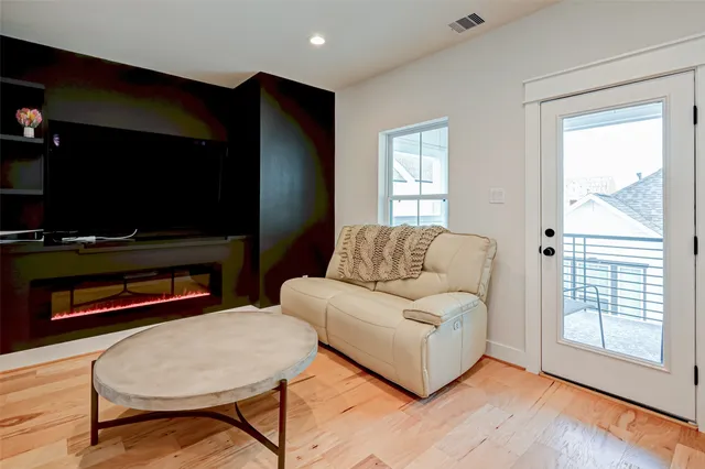 $2,795 | 5418 Wheatley Street, Unit D, Houston, TX 77091