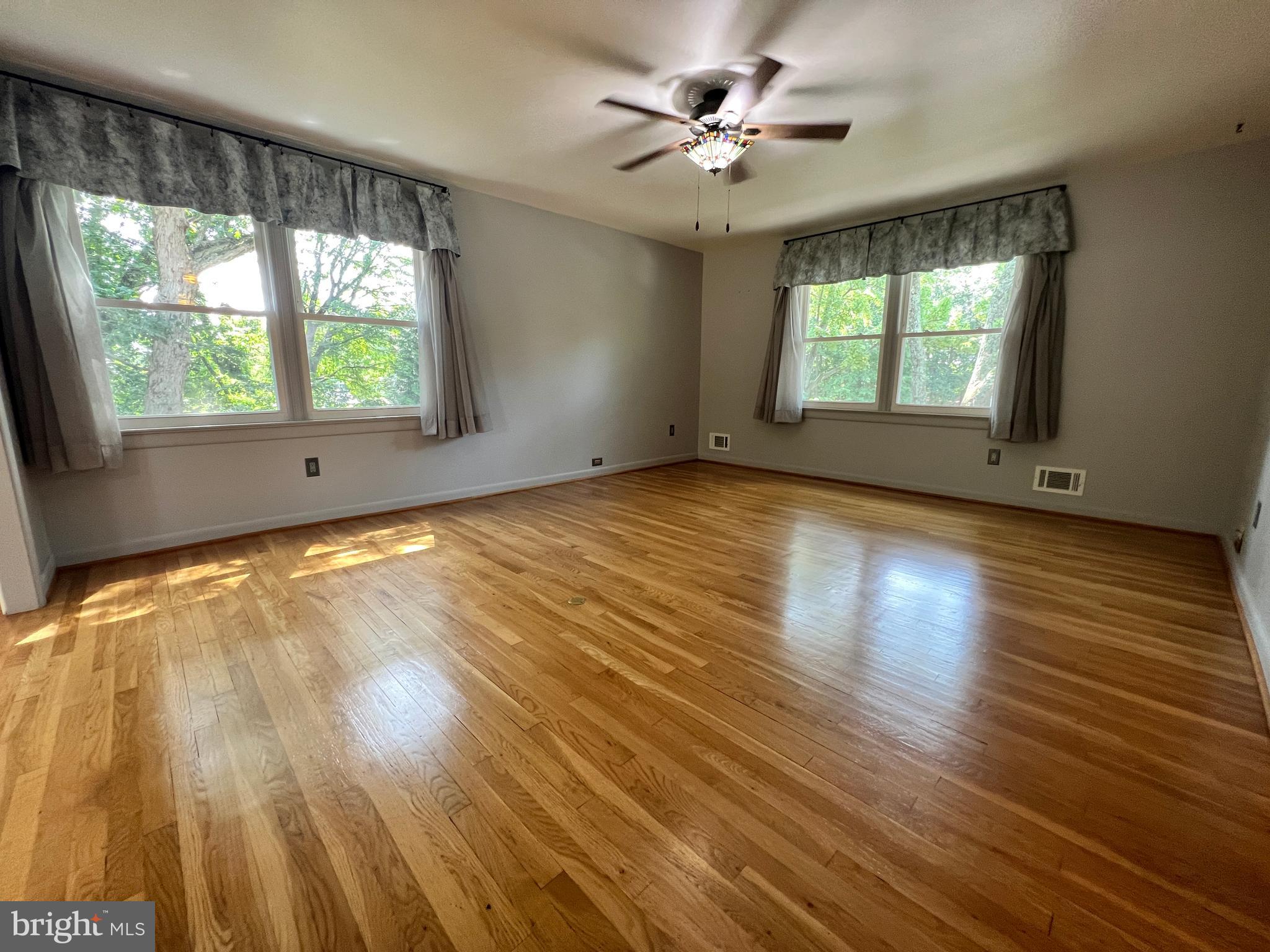 13249 Sturbridge Road Woodbridge, VA 22192 - Photo 68 of 76 Gallery Image 68