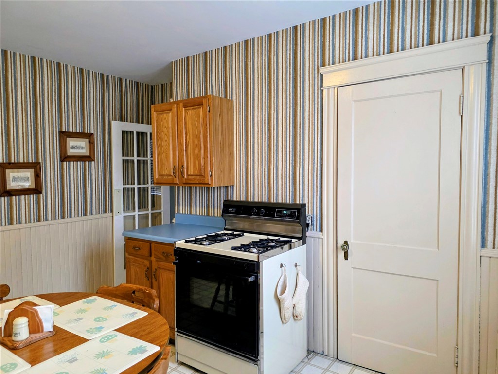 55 Higgins Avenue Providence, RI 02908 - Photo 4 of 44