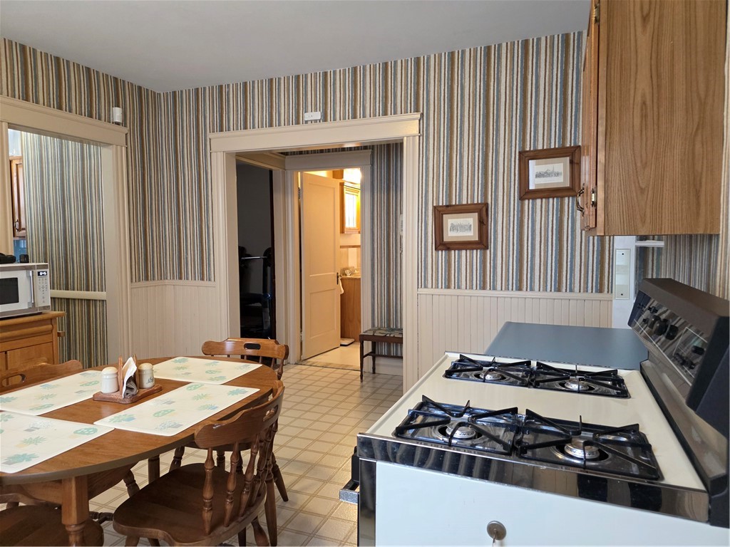 55 Higgins Avenue Providence, RI 02908 - Photo 8 of 44