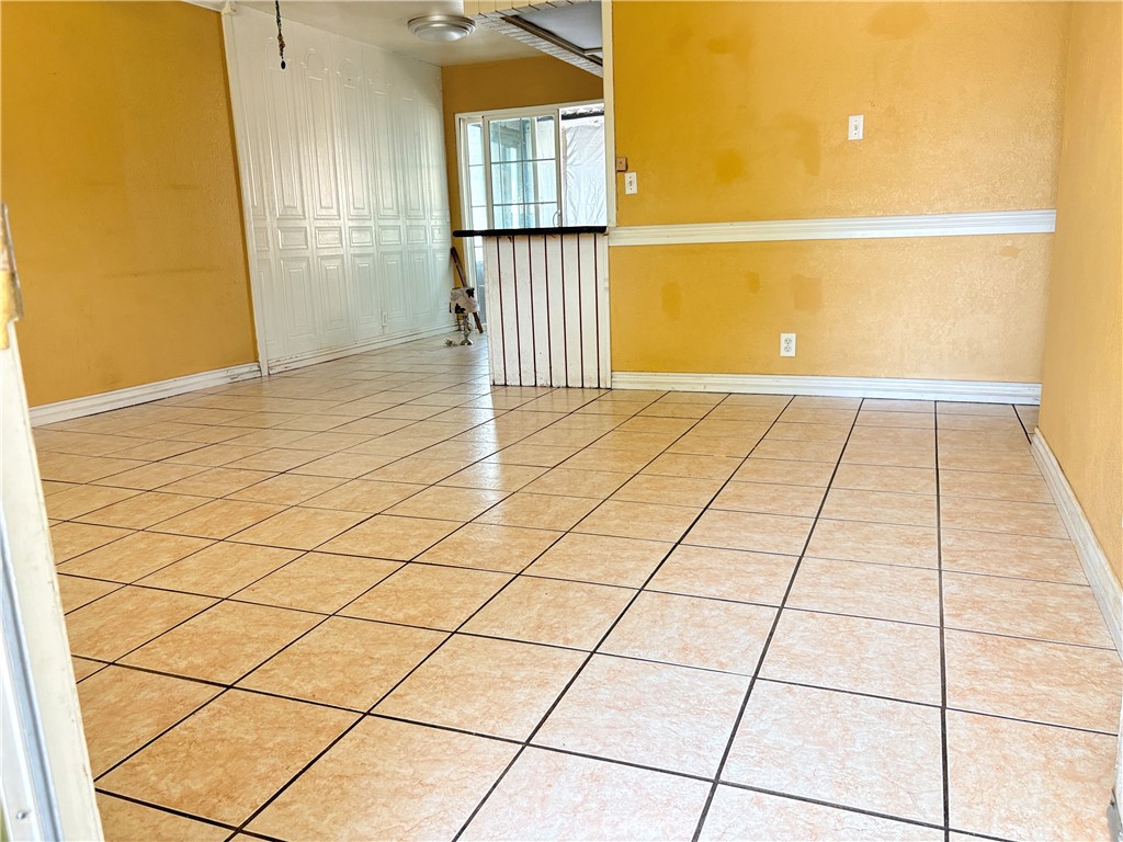 8754 Penny Drive Riverside, CA 92503 - Photo 3 of 13