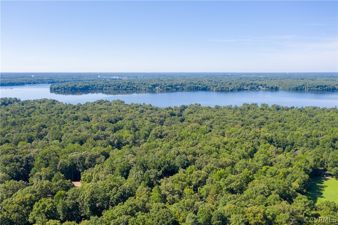 13907 Barnes Spring Road Midlothian, VA 23112 - Photo 43 of 43 an aerial view of a houses with a lake