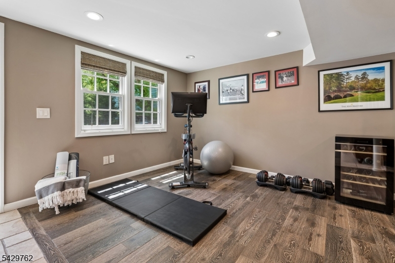 738 Springfield Avenue Summit, NJ 07901 - Photo 22 of 29 a living room with window