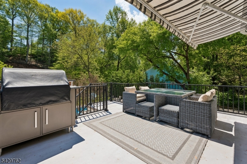 738 Springfield Avenue Summit, NJ 07901 - Photo 25 of 29