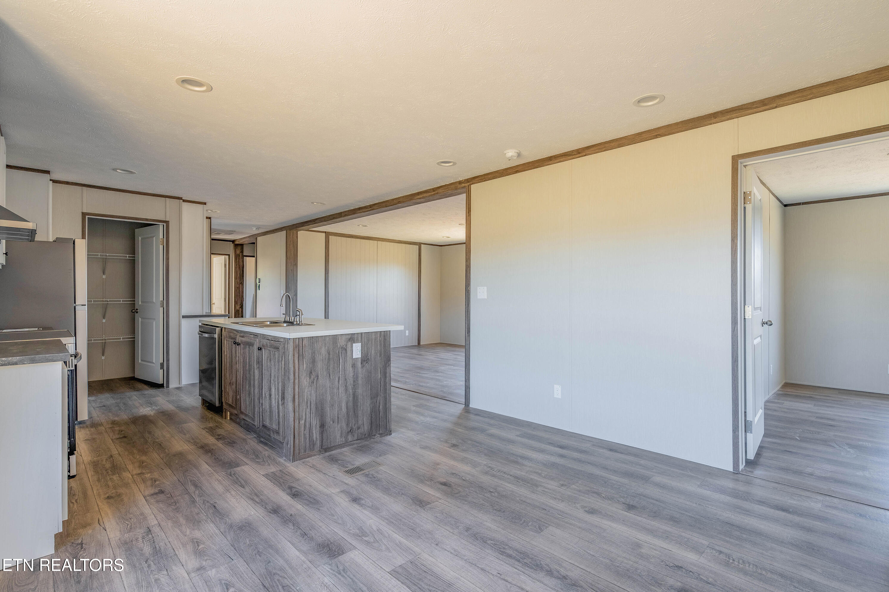 506 Clear Branch Road Loudon, TN 37774 - Photo 11 of 30 A7306652-HDR