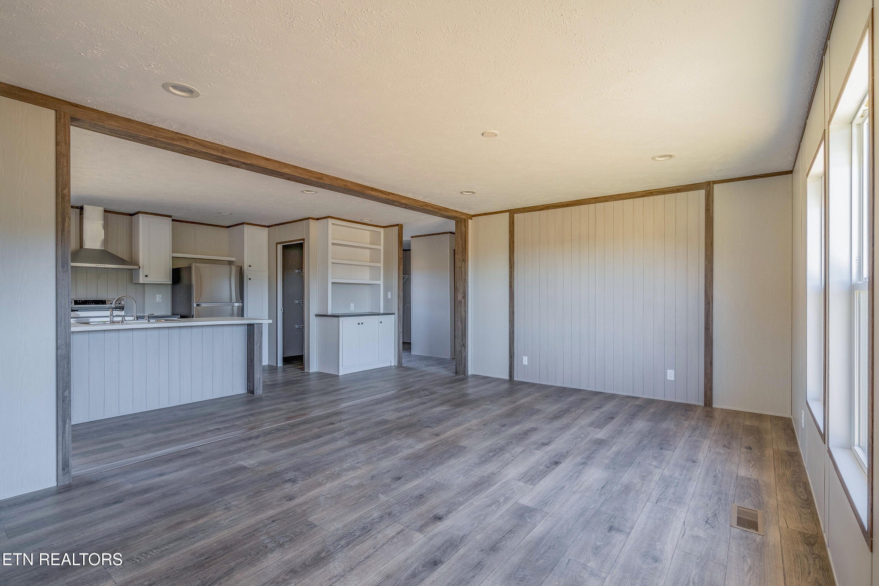 506 Clear Branch Road Loudon, TN 37774 - Photo 6 of 30 A7306637-HDR