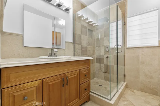 $4,650 | 11001 Collett Avenue, Granada Hills, CA 91344