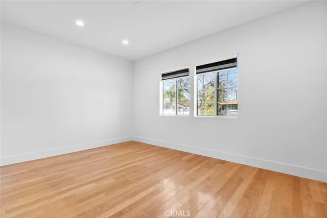 $4,650 | 11001 Collett Avenue, Granada Hills, CA 91344