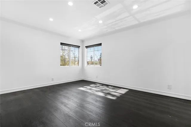 $4,650 | 11001 Collett Avenue, Granada Hills, CA 91344