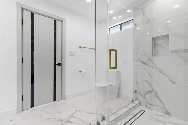 $4,650 | 11001 Collett Avenue, Granada Hills, CA 91344