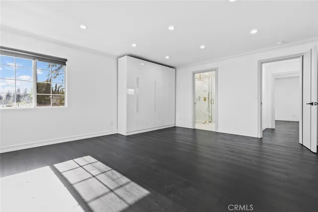 $4,650 | 11001 Collett Avenue, Granada Hills, CA 91344