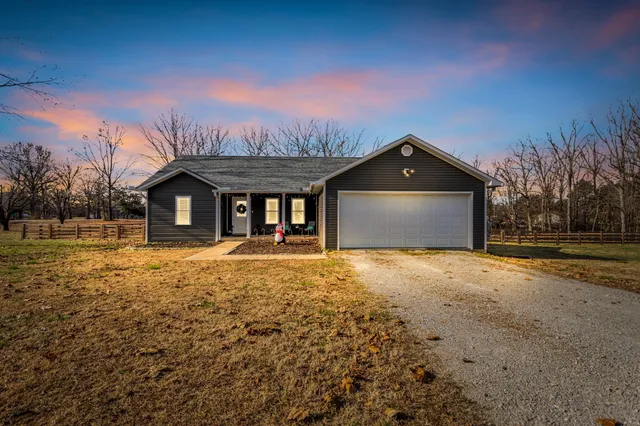 $315,000 | 103 Heritage Hills Lane, Hohenwald, TN 38462