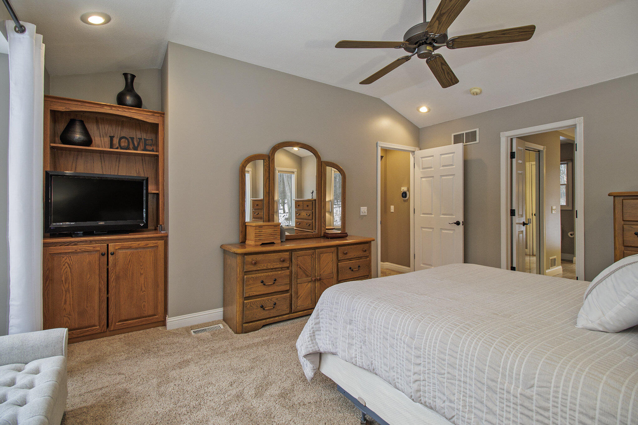 4575 Walkers Ridge Road Kalamazoo, MI 49009 - Photo 14 of 41 017_img_0791_585