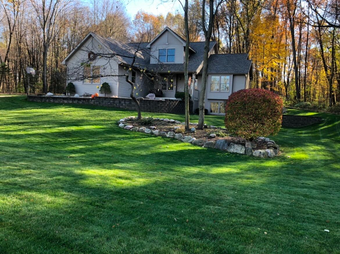 4575 Walkers Ridge Road Kalamazoo, MI 49009 - Photo 2 of 41 image0 (2)