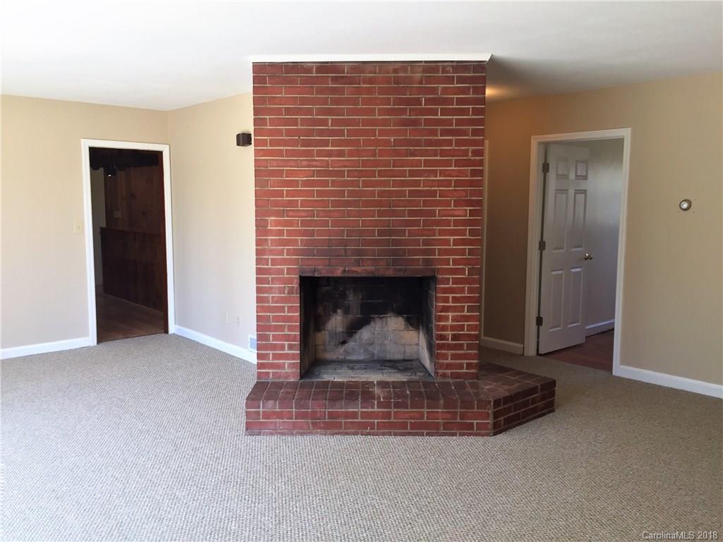 476 Forest Hills Circle Rutherfordton, NC 28139 - Photo 4 of 24 Gallery Image 4
