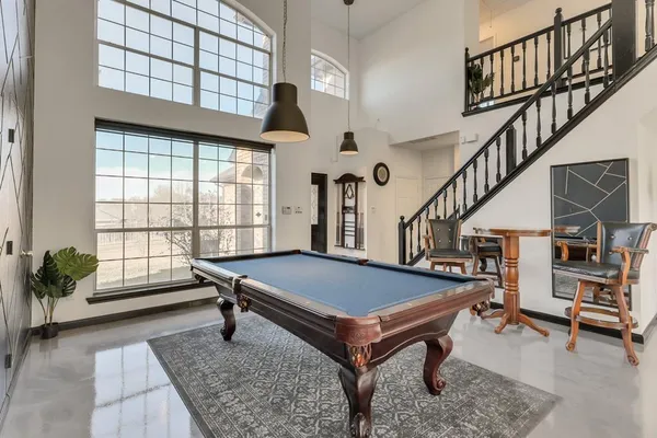 $5,000 | 8324 Autumncrest Court, Dallas, TX 75249