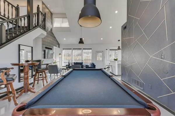 $5,000 | 8324 Autumncrest Court, Dallas, TX 75249