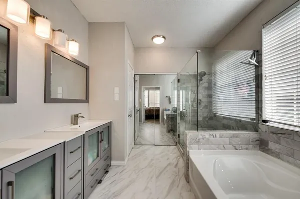 $5,000 | 8324 Autumncrest Court, Dallas, TX 75249