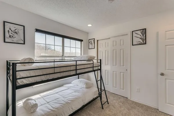 $5,000 | 8324 Autumncrest Court, Dallas, TX 75249