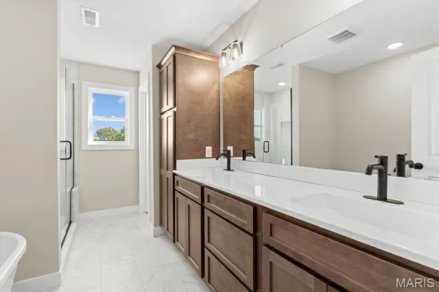 $682,500 | 8000 Nolan Street, O'Fallon, IL 62269