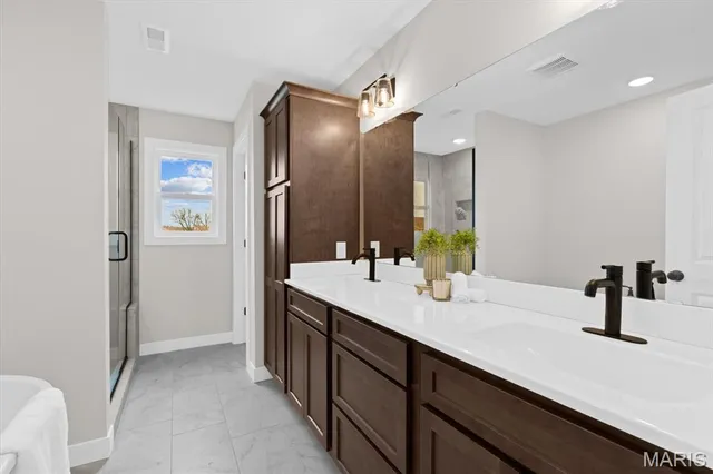 $682,500 | 8000 Nolan Street, O'Fallon, IL 62269