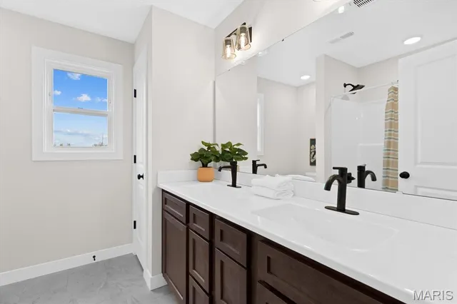 $682,500 | 8000 Nolan Street, O'Fallon, IL 62269