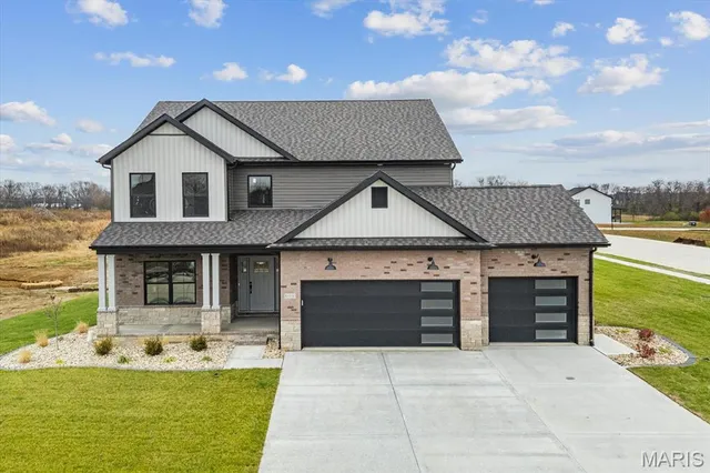 $682,500 | 8000 Nolan Street, O'Fallon, IL 62269