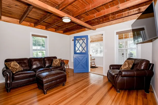 $500,000 | 7 Bungalow Lane, Wareham, MA 02532