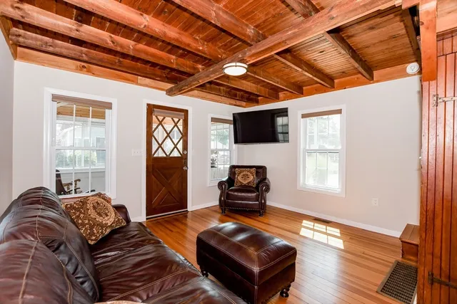 $500,000 | 7 Bungalow Lane, Wareham, MA 02532